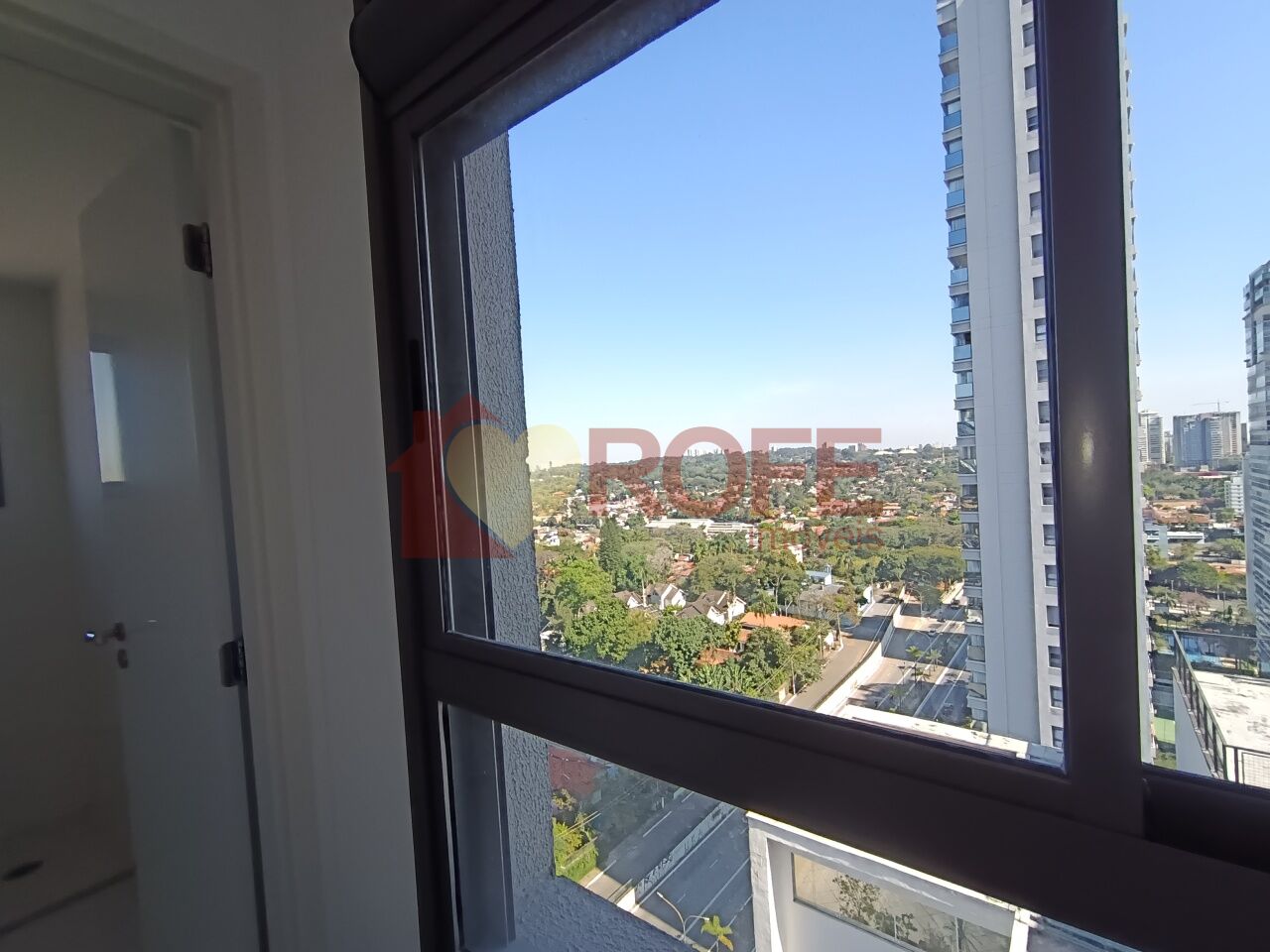 Foto 14 - RF50004