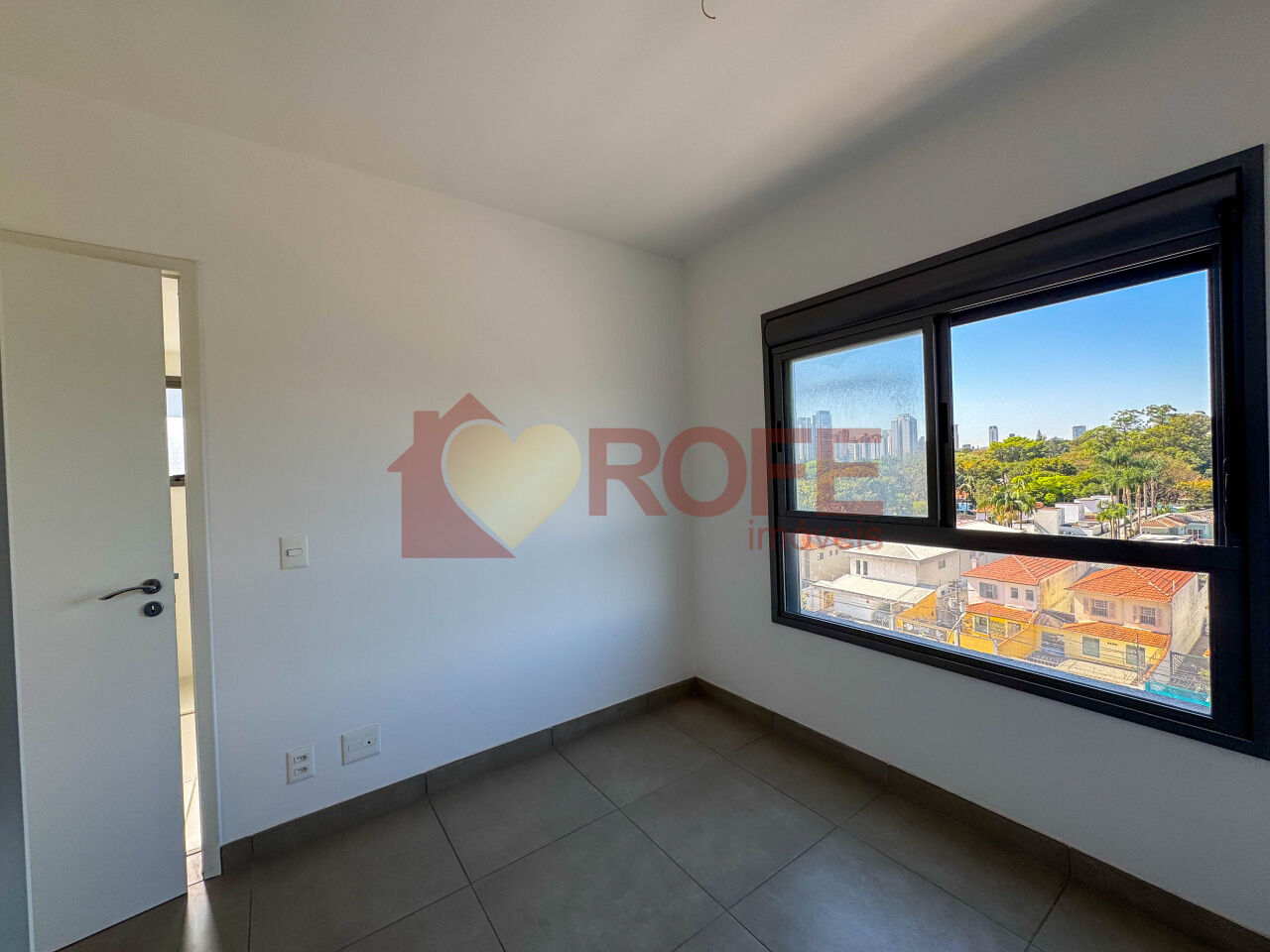 Foto 13 - RF50006