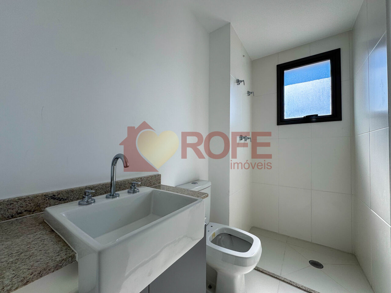 Foto 8 - RF50006
