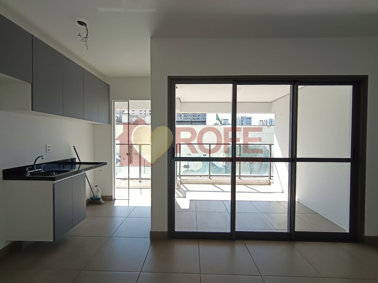 Foto 2 - RF50009