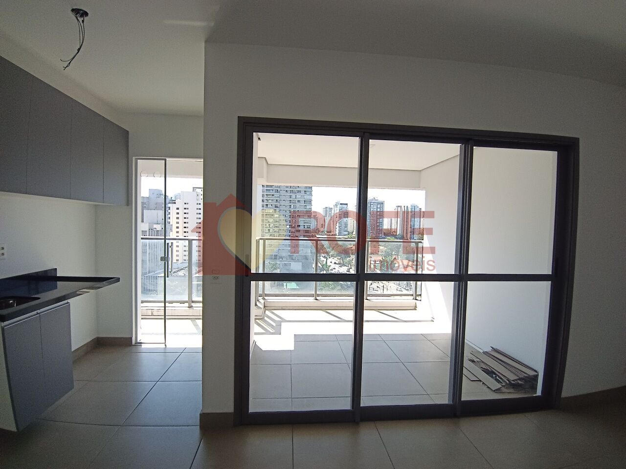 Foto 2 - RF50011