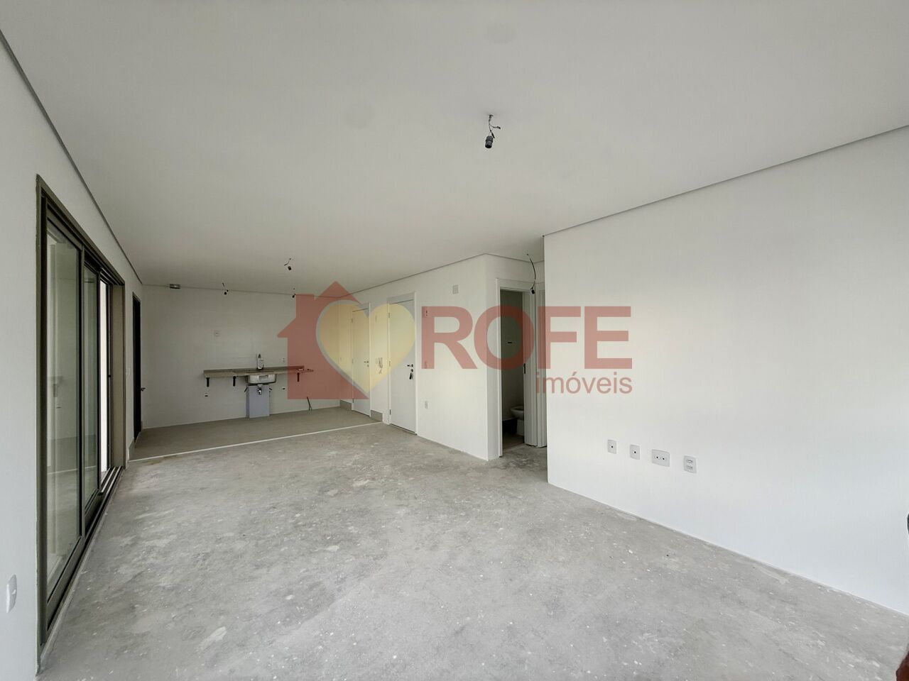 Foto 6 - RF50018