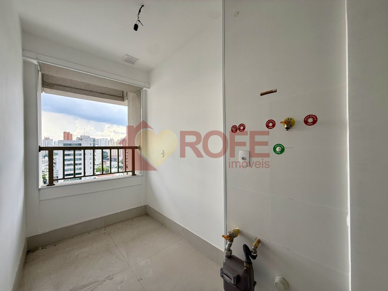 Foto 8 - RF50018