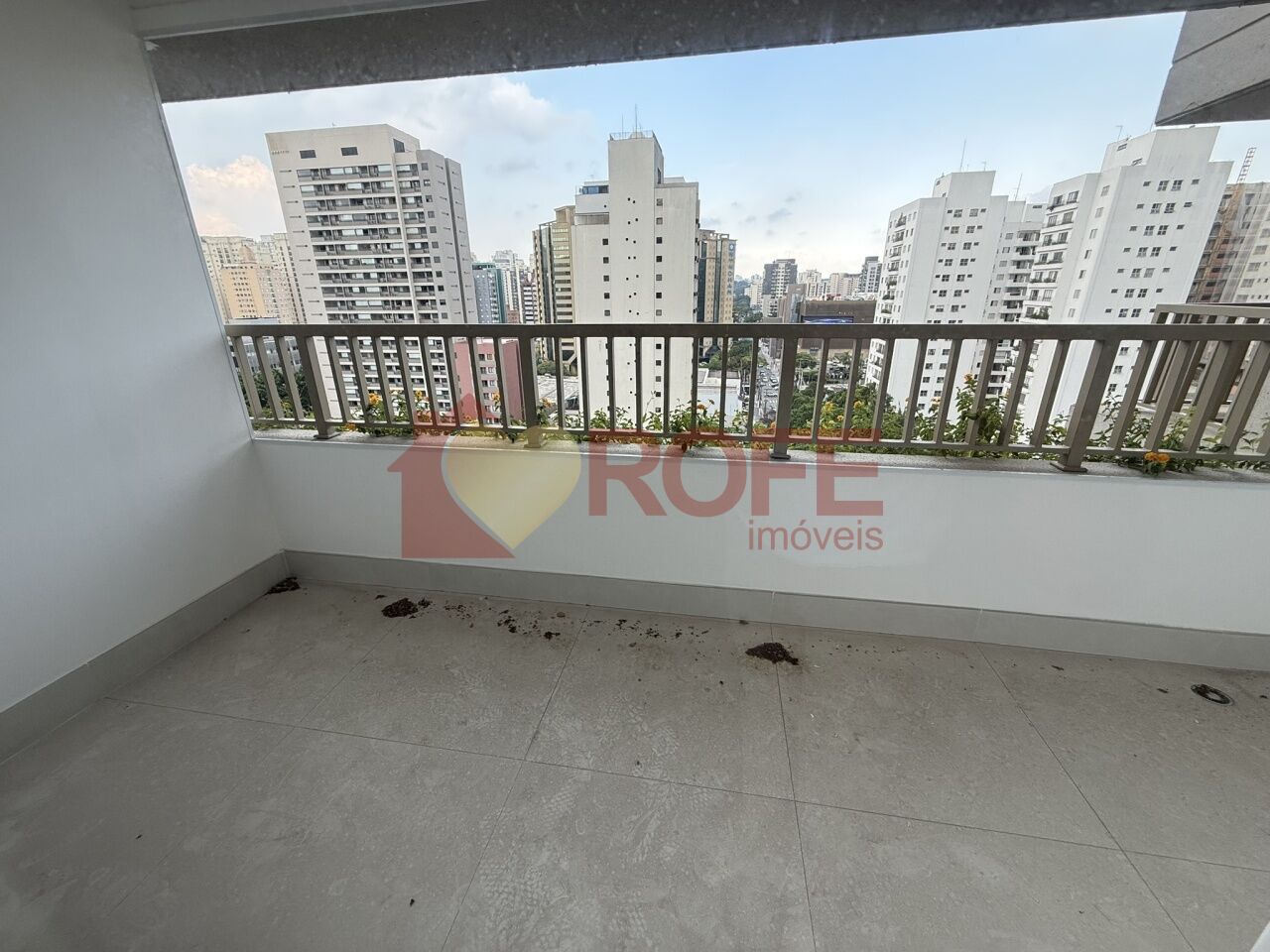 Foto 20 - RF50018