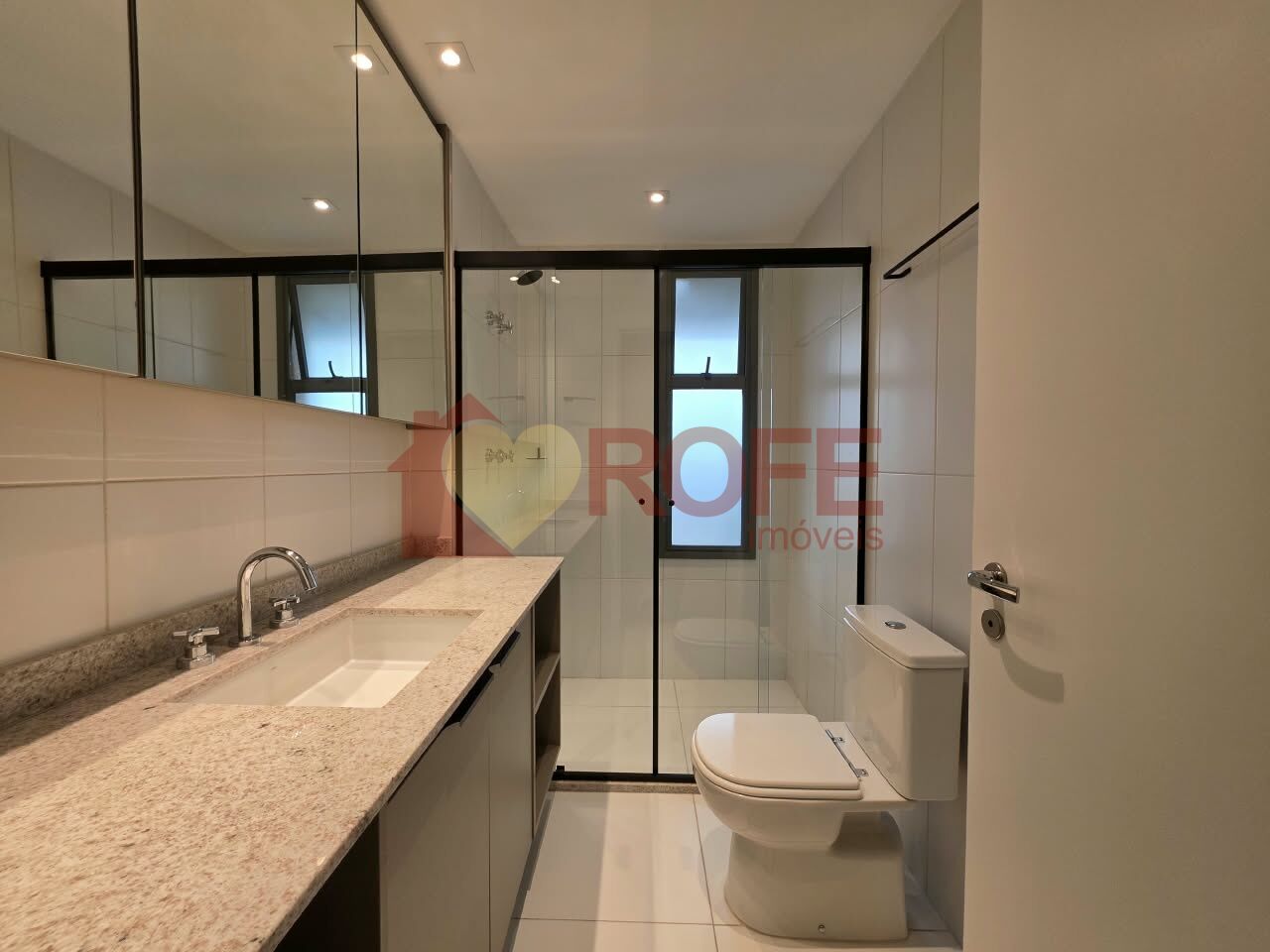 Foto 26 - RF50026