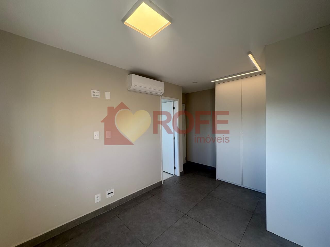 Foto 18 - RF50027
