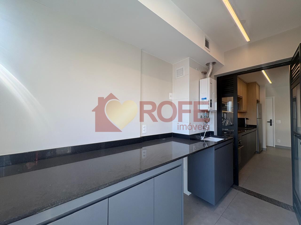 Foto 12 - RF50027