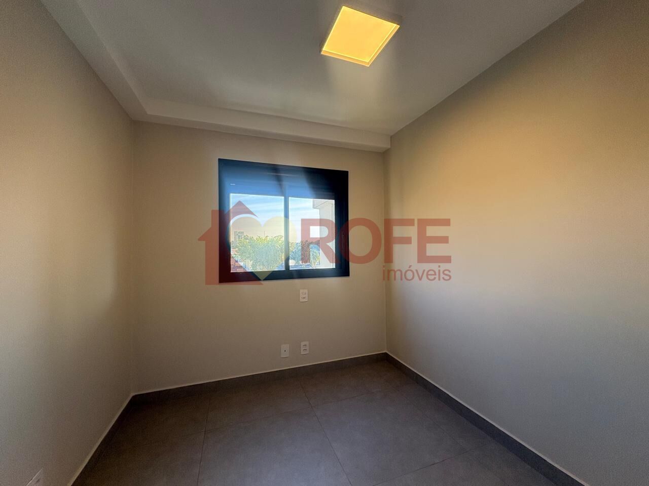 Foto 15 - RF50027
