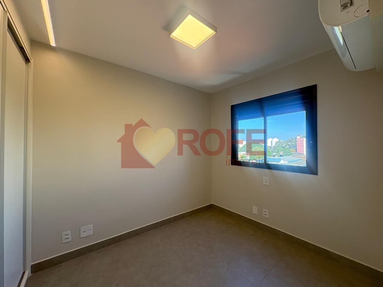 Foto 17 - RF50027