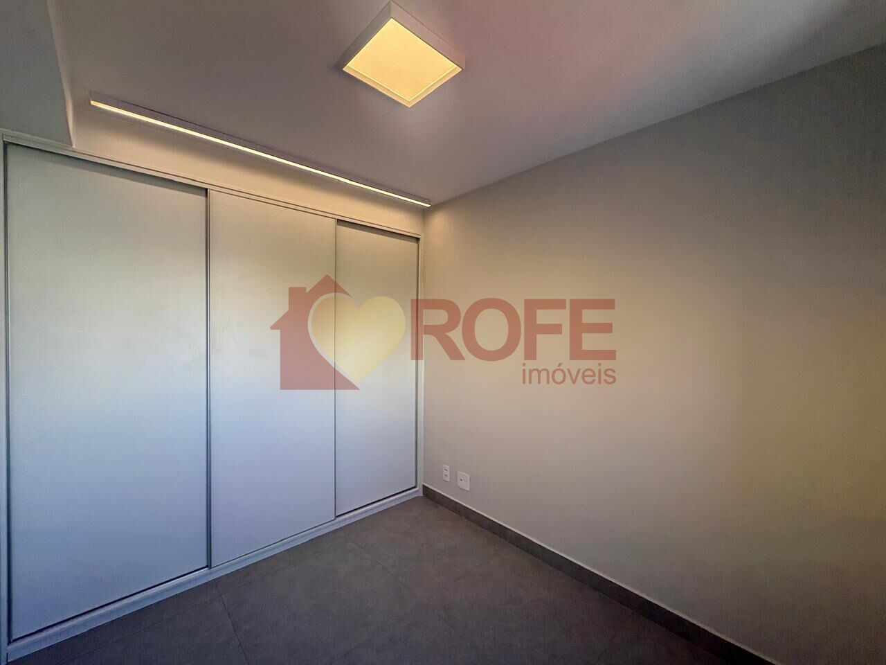 Foto 21 - RF50027
