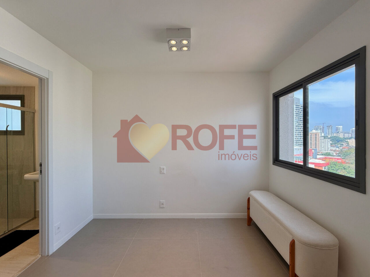 Foto 2 - RF50034