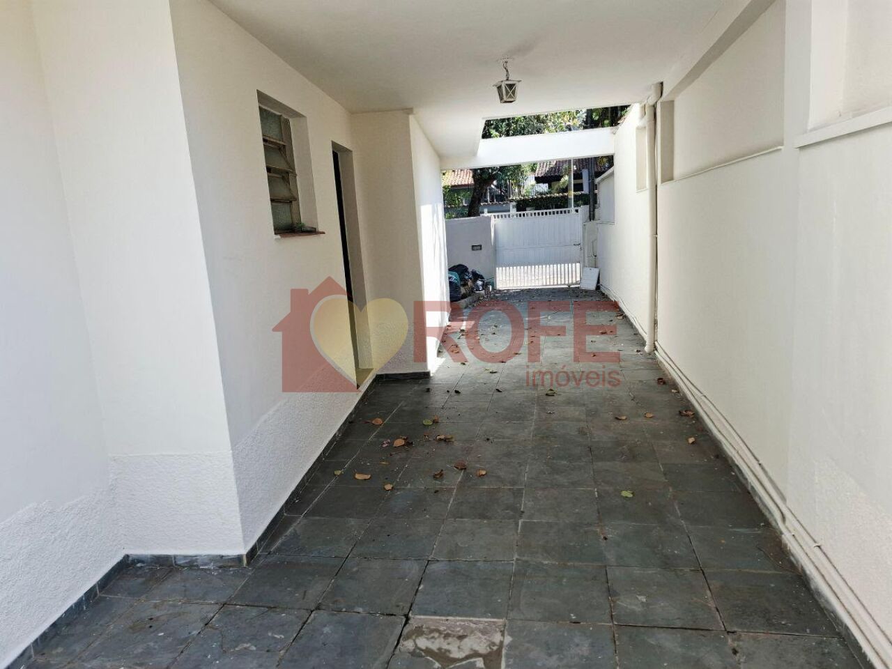 Foto 11 - RF50046