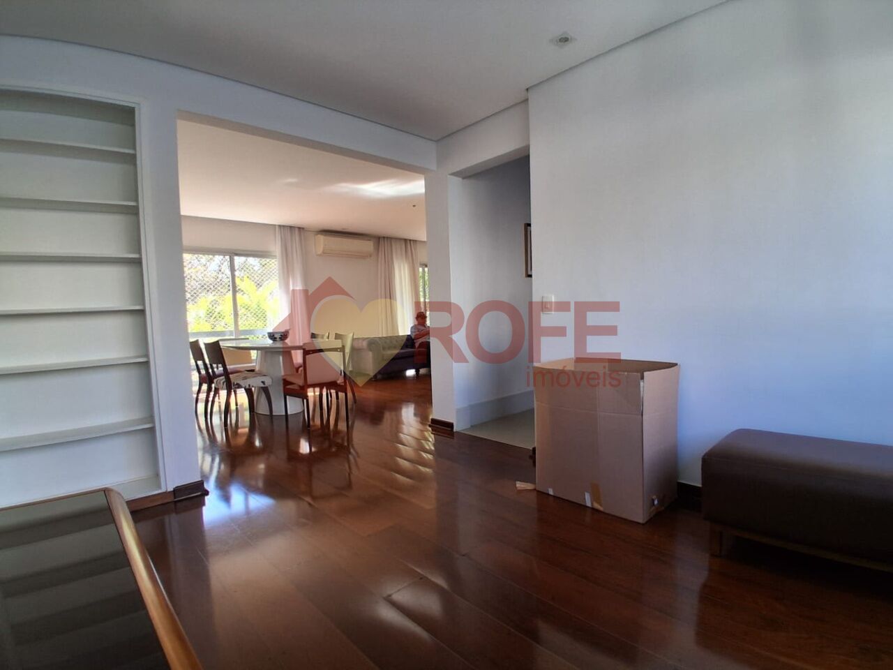 Foto 8 - RF50052
