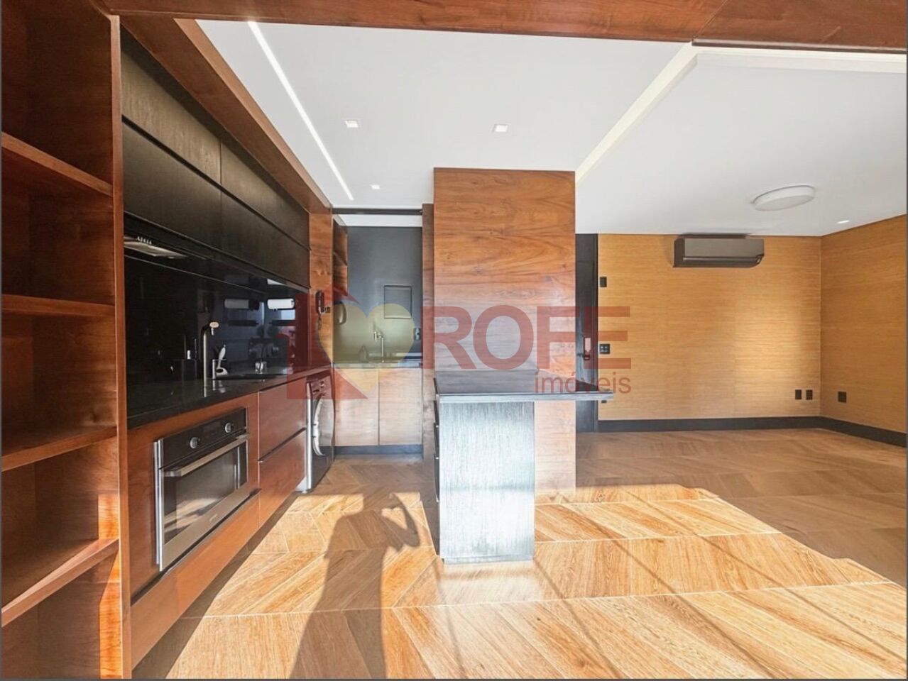 Foto 3 - RF50056