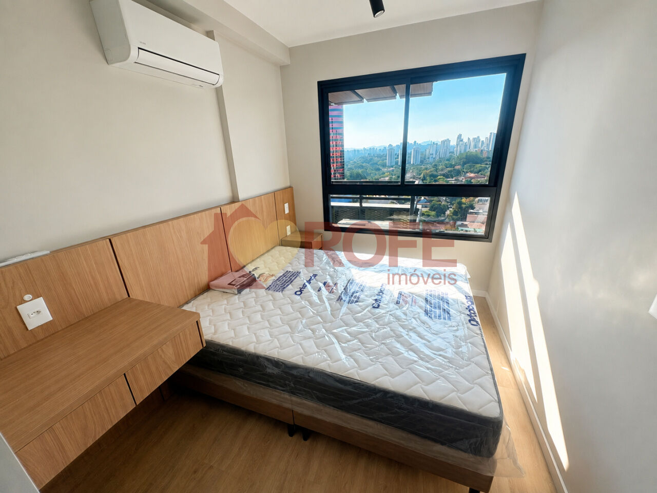 Foto 8 - RF50063