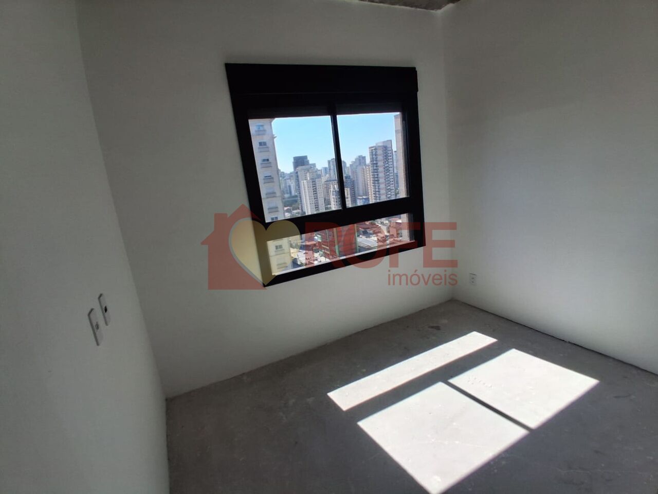 Foto 7 - RF50066