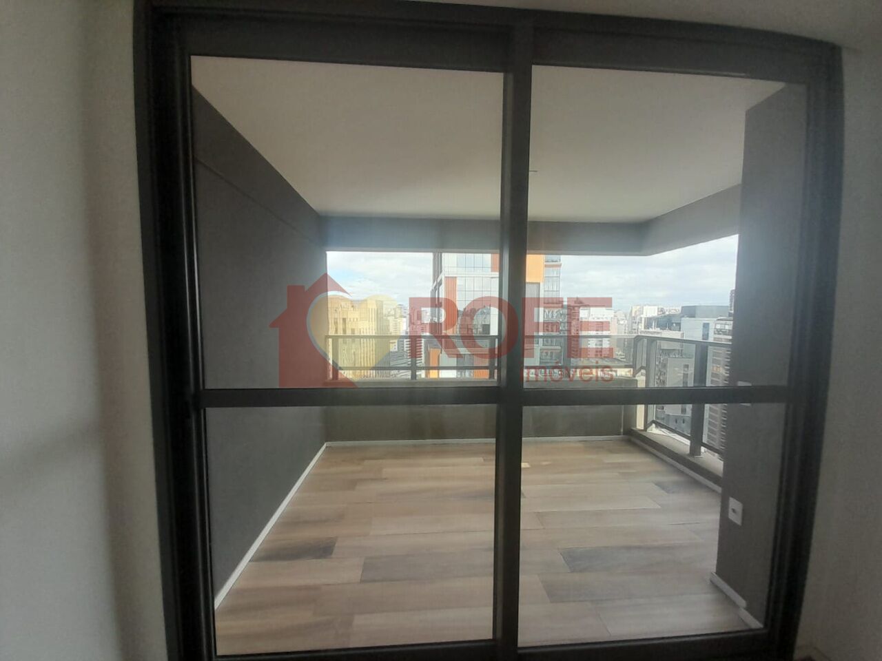 Foto 5 - RF50067