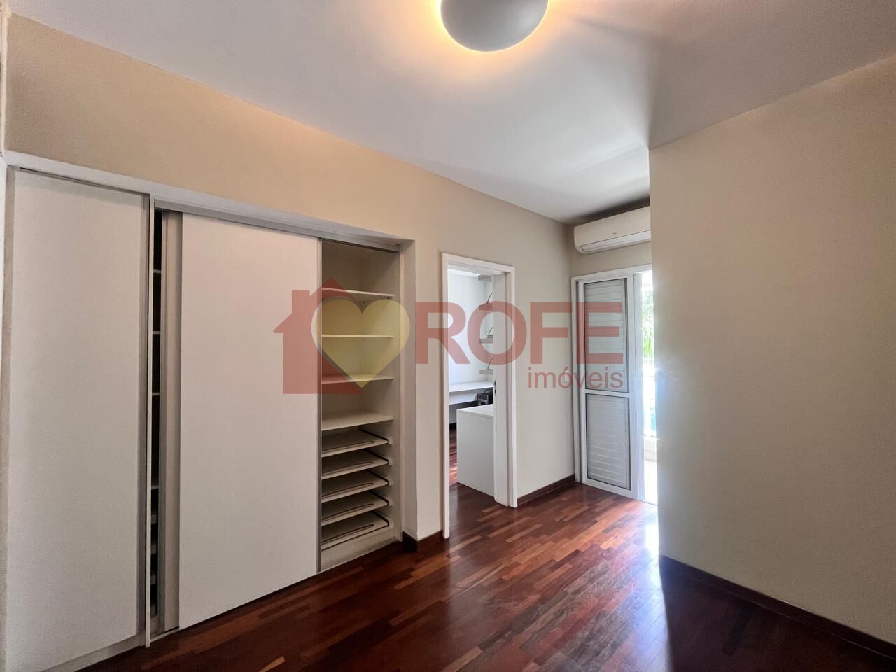 Foto 17 - RF50076