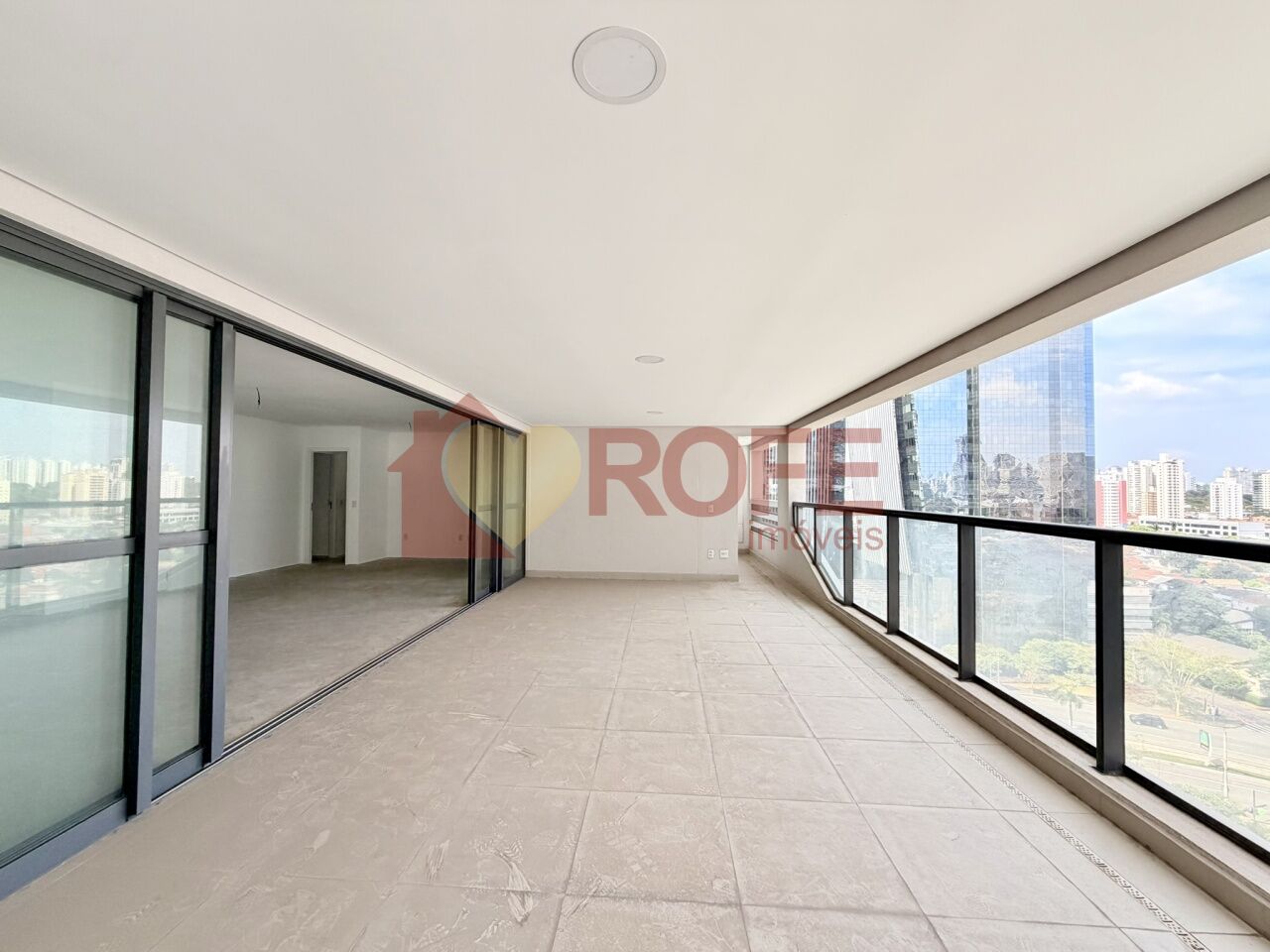 Foto 10 - RF50080