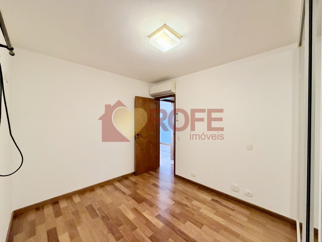 Foto 24 - RF50113