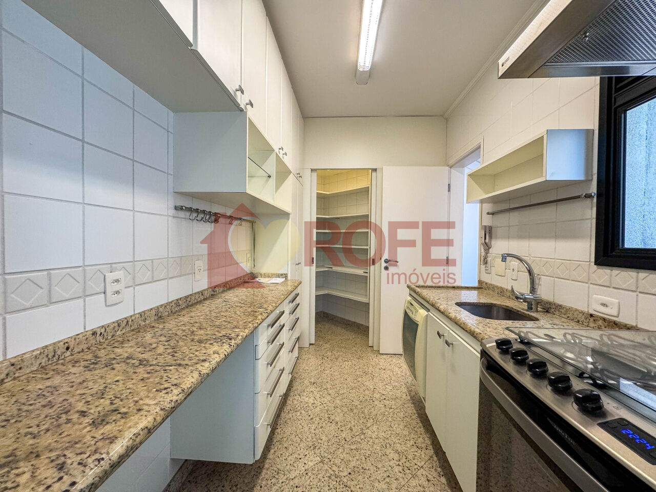 Foto 31 - RF50135