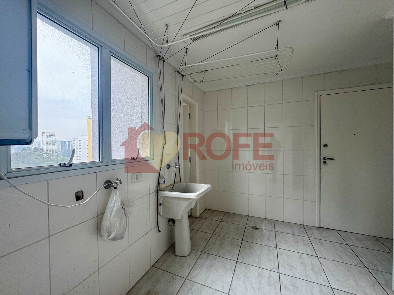 Foto 25 - RF50141