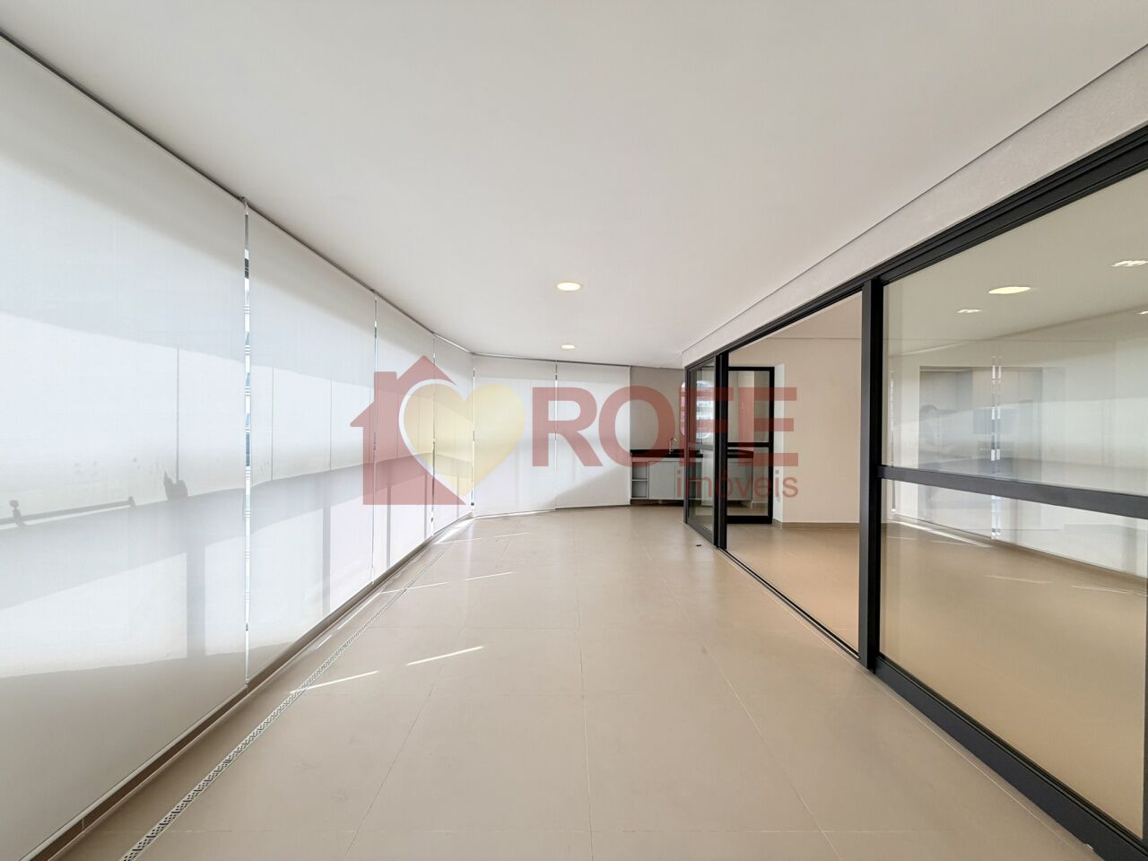 Foto 8 - RF50143