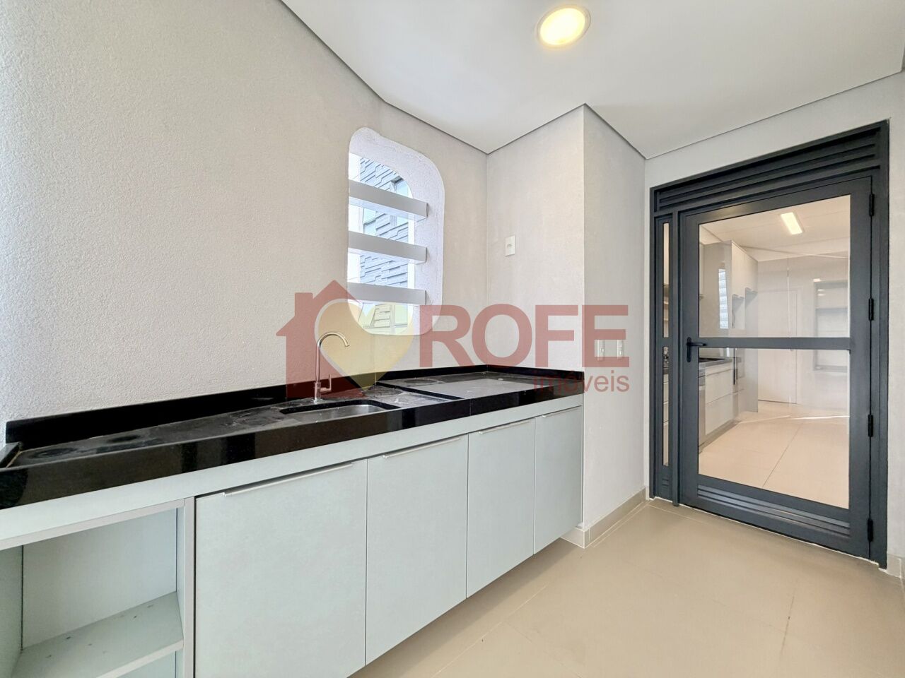 Foto 9 - RF50143