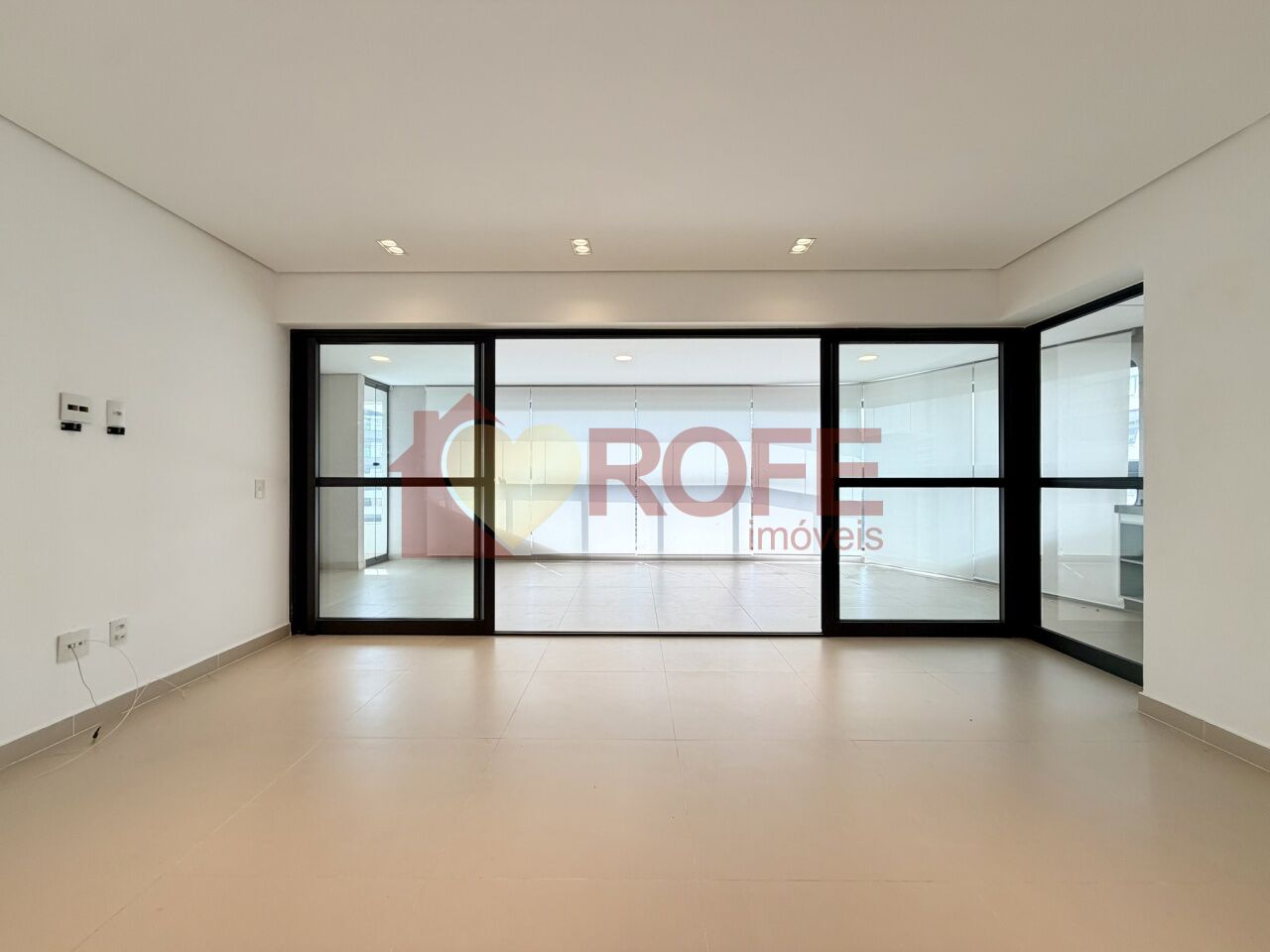 Foto 12 - RF50143