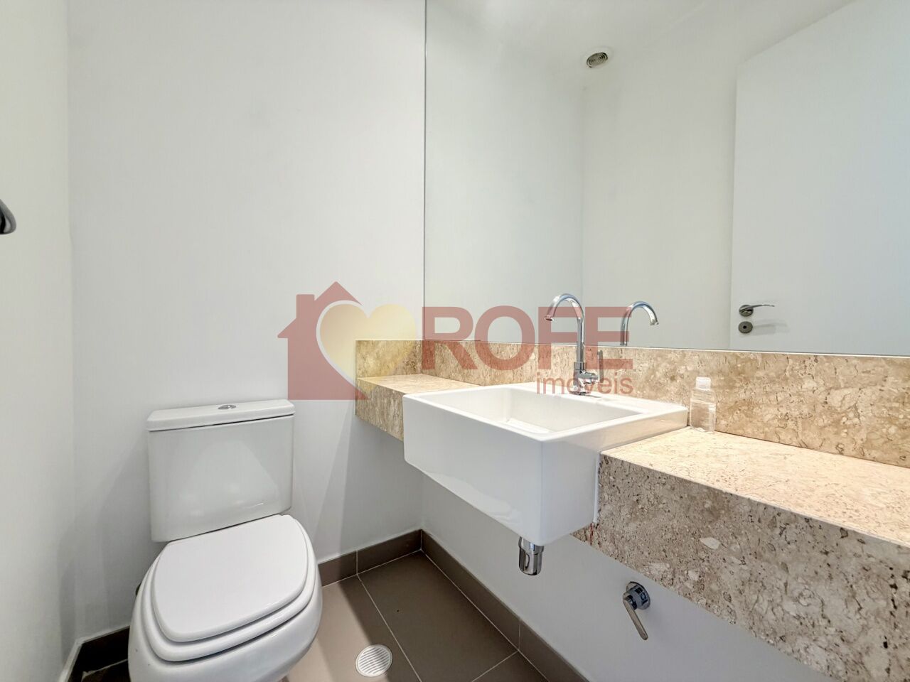 Foto 15 - RF50143