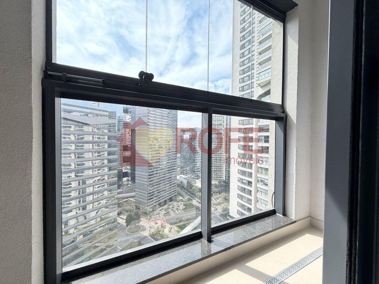 Foto 31 - RF50143