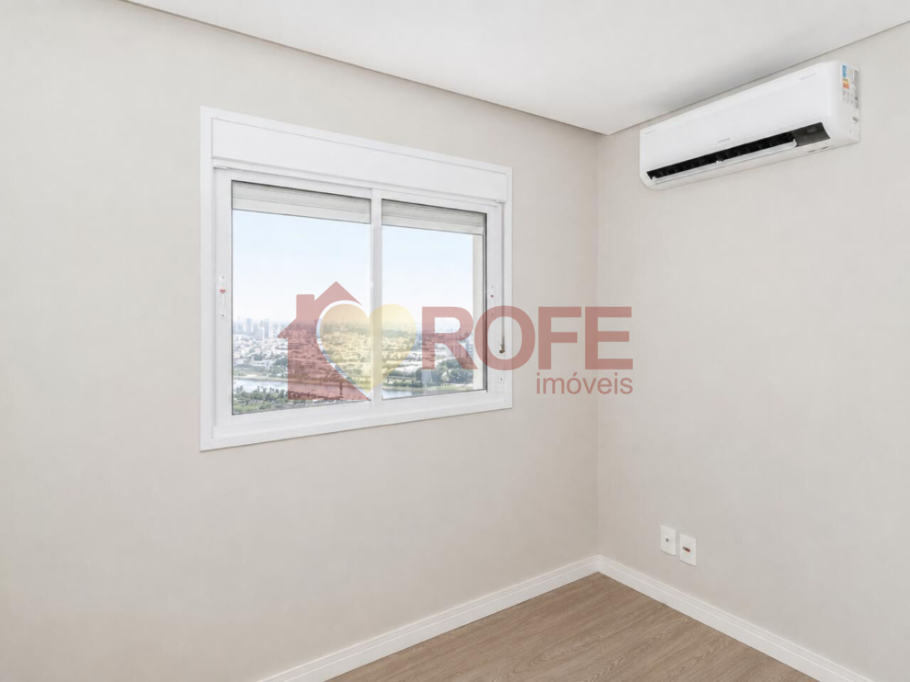 Foto 15 - RF50154