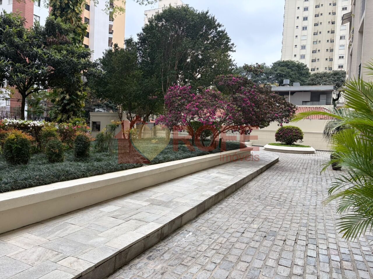 Foto 34 - RF50177