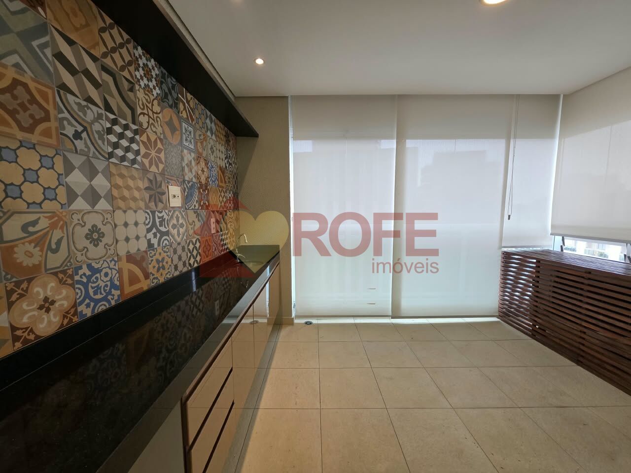 Foto 4 - RF50179
