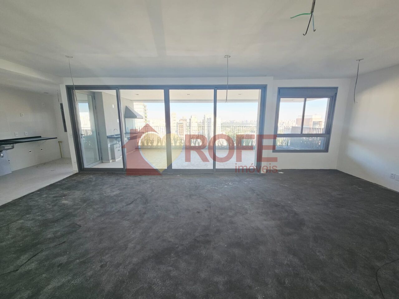Foto 4 - RF50204