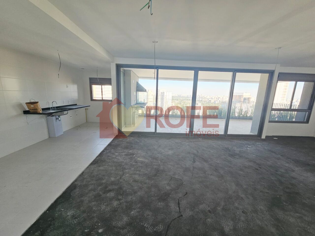 Foto 3 - RF50204