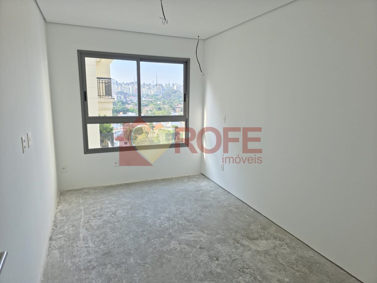 Foto 10 - RF50244