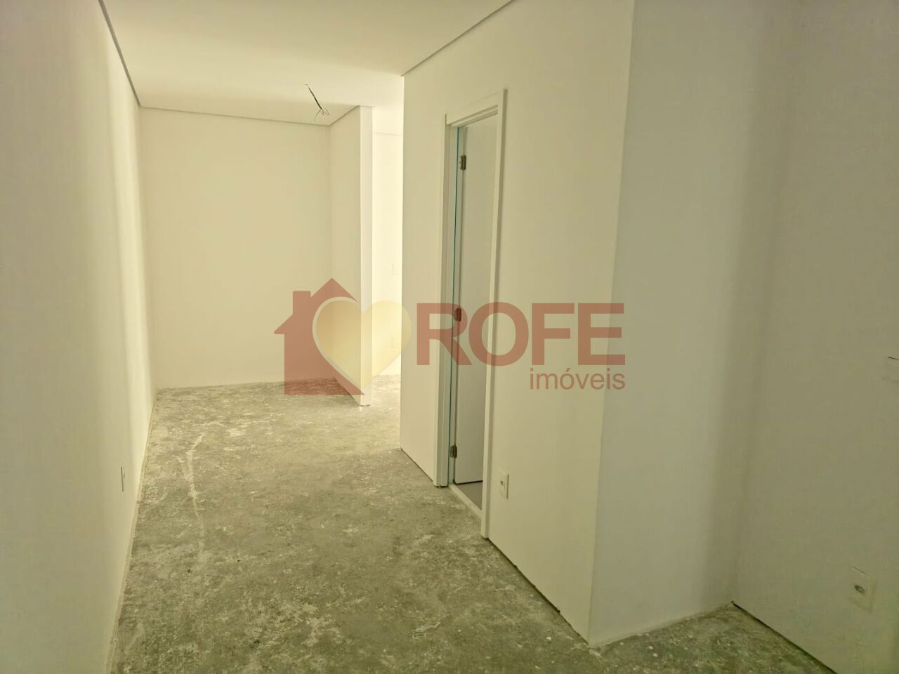 Foto 8 - RF50244