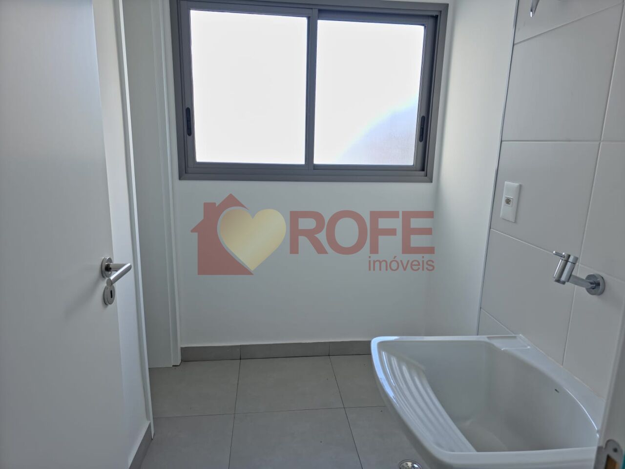 Foto 13 - RF50245
