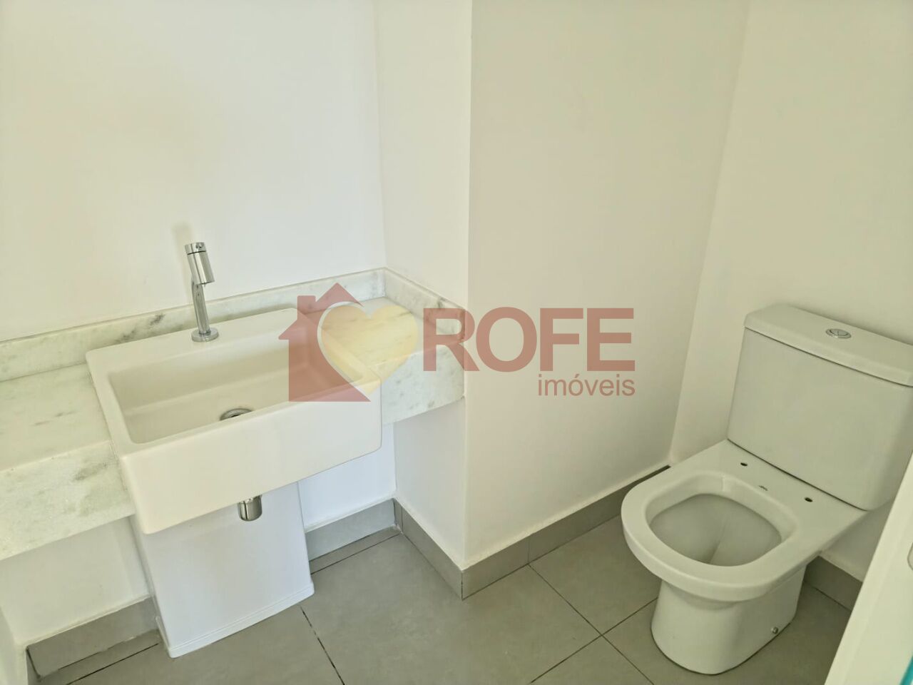 Foto 9 - RF50245