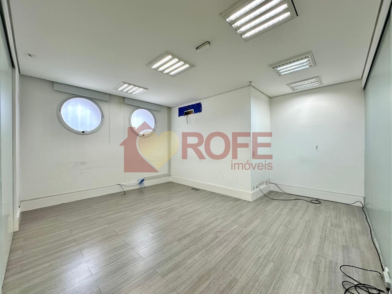Foto 8 - RF50250
