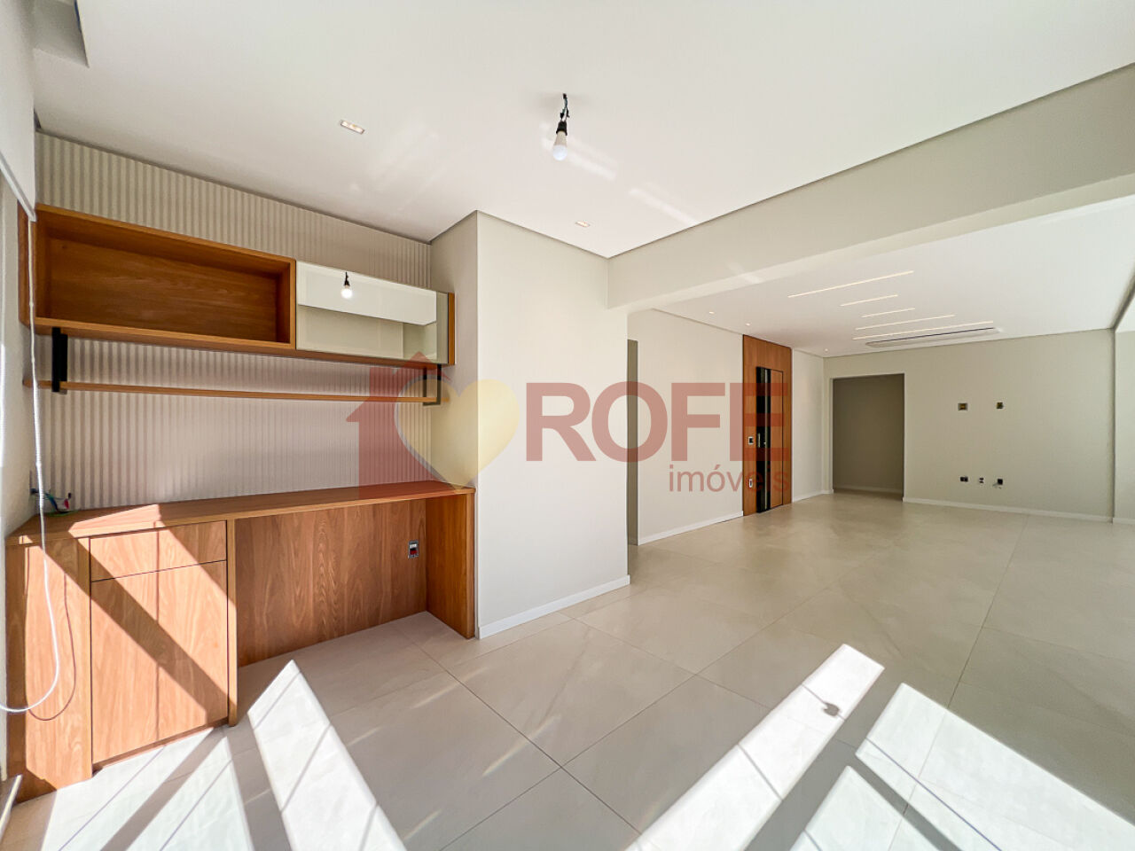 Foto 9 - RF50271