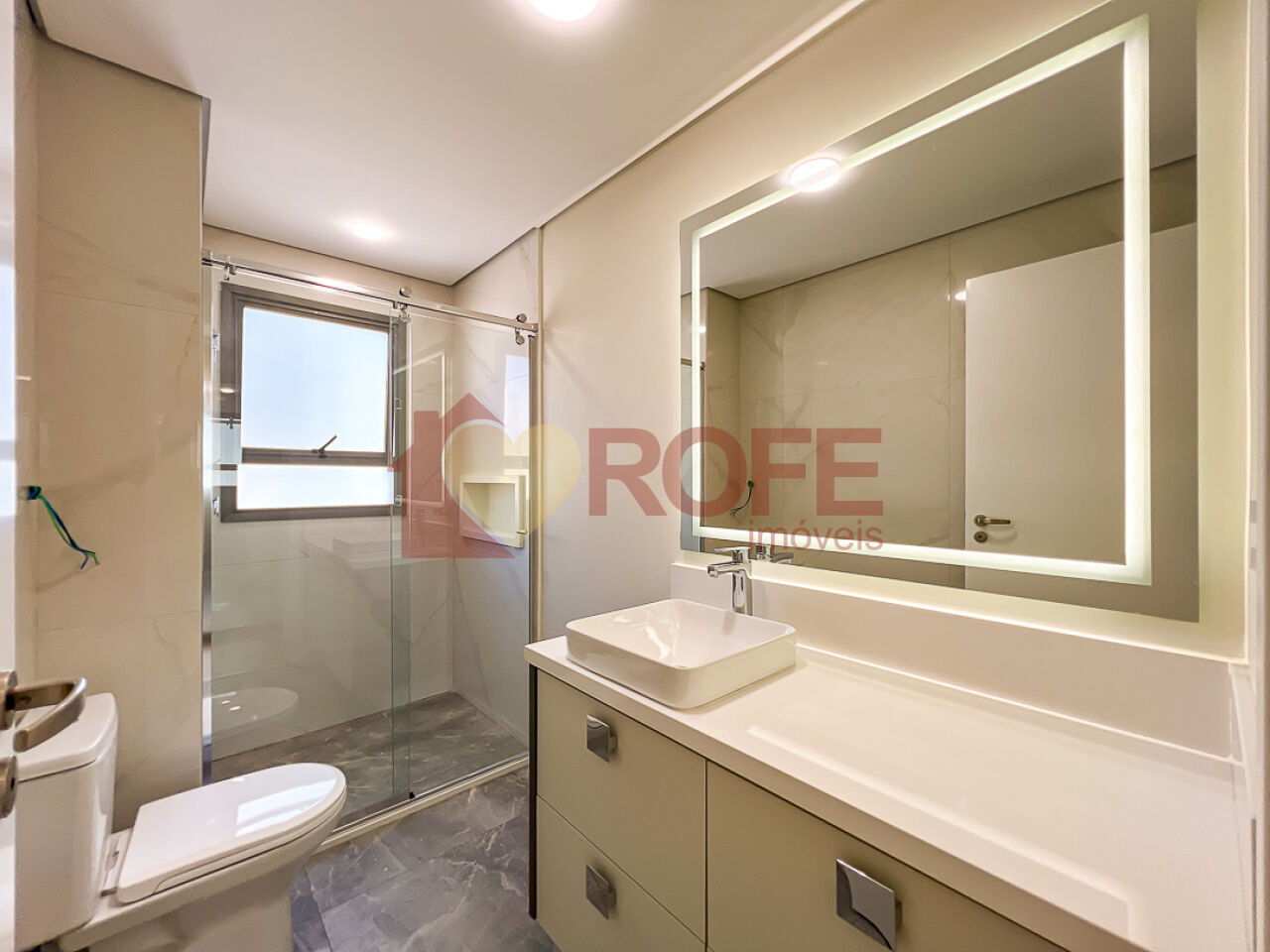 Foto 34 - RF50271