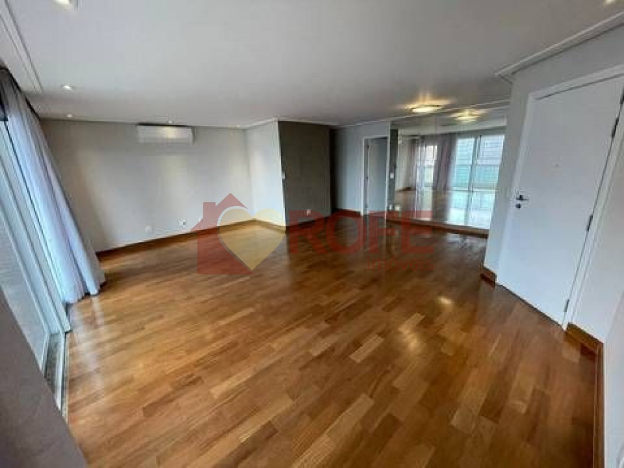 Foto 3 - RF5028
