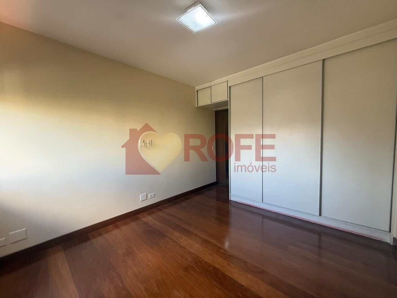 Foto 18 - RF50372