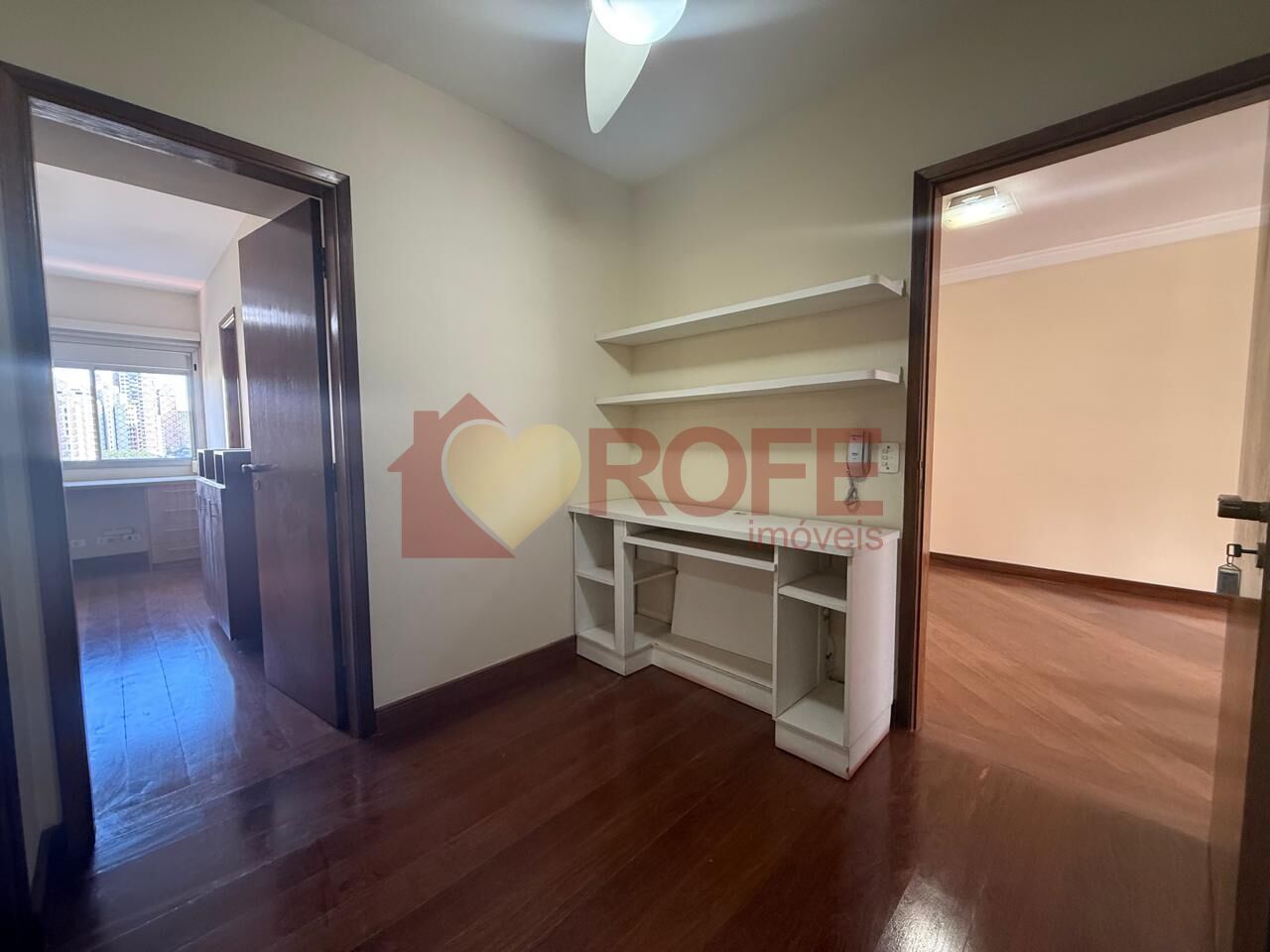 Foto 10 - RF50372