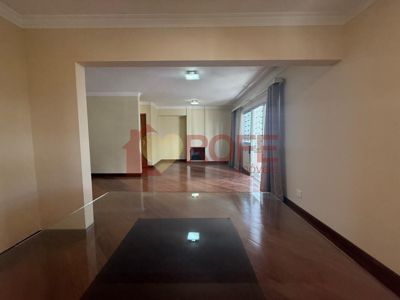Foto 4 - RF50372