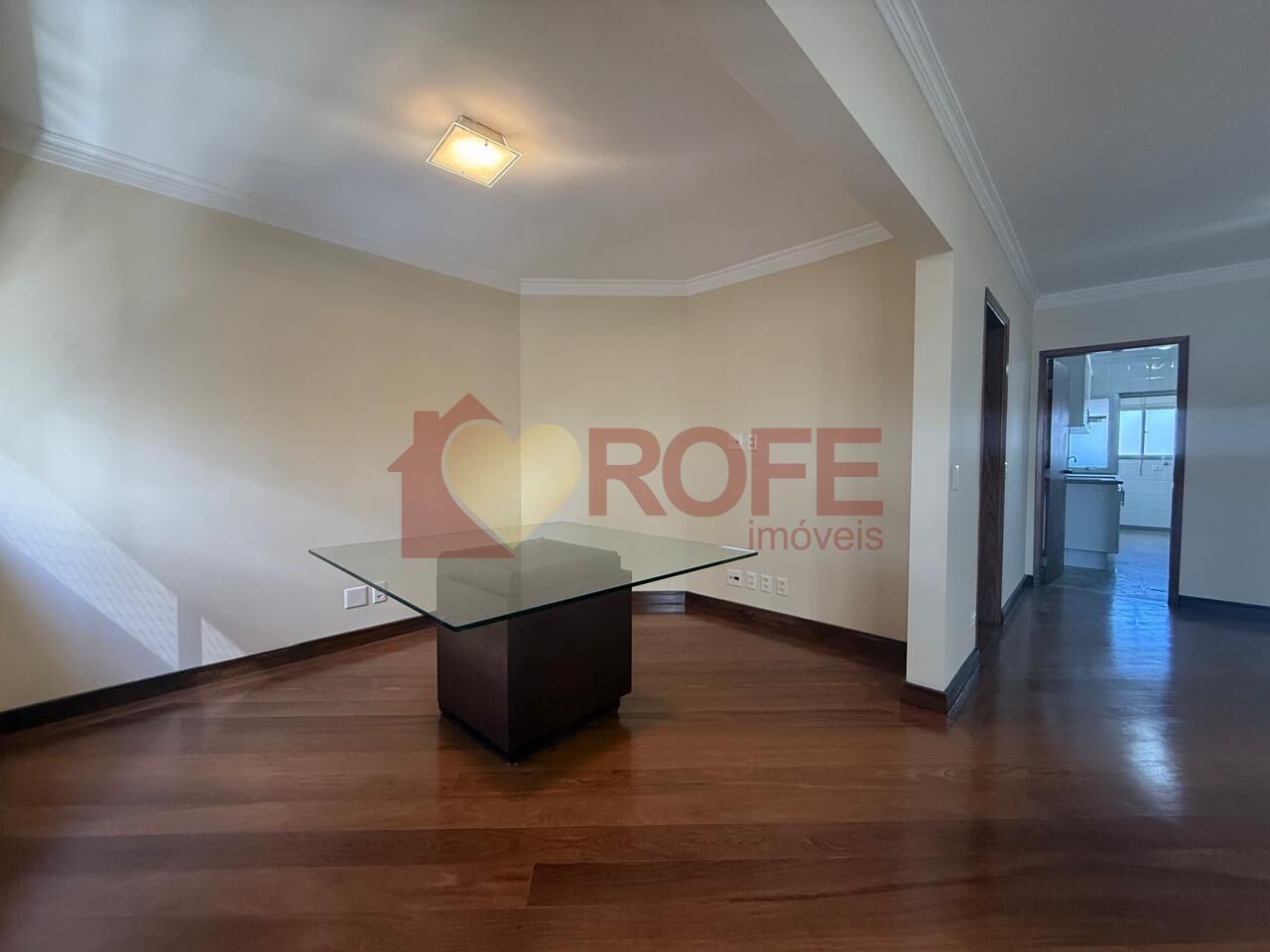 Foto 6 - RF50372