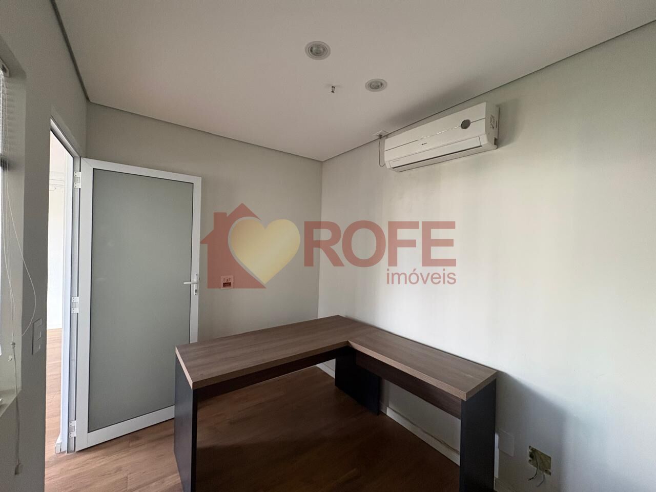Foto 4 - RF50373