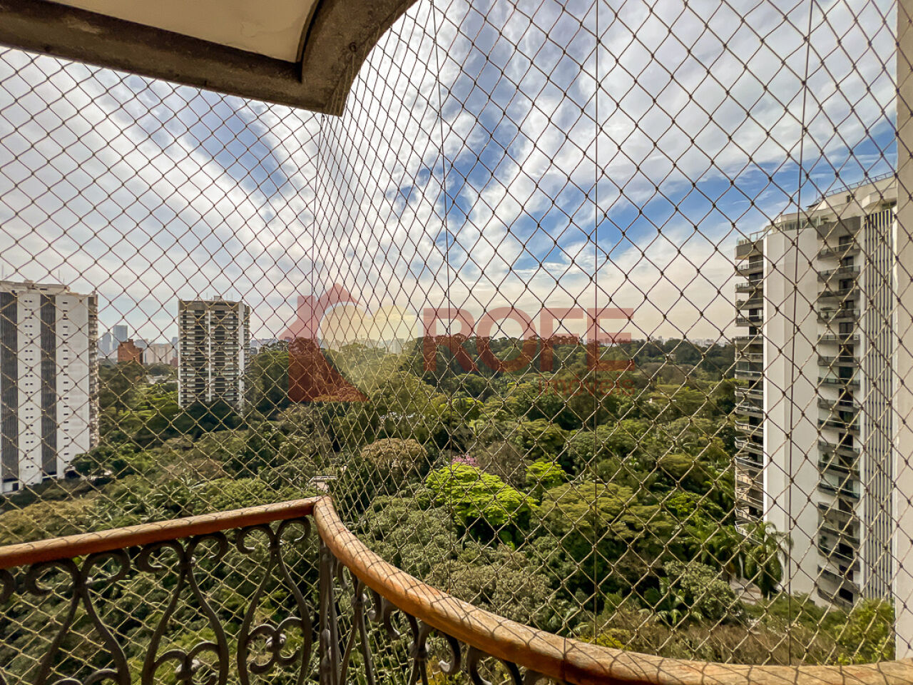 Foto 4 - RF50375